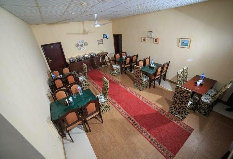 Pensió Shelton Accamodator