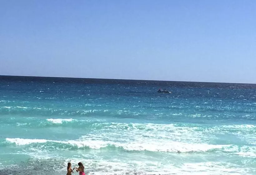 Cancun Plaza   Best Beach