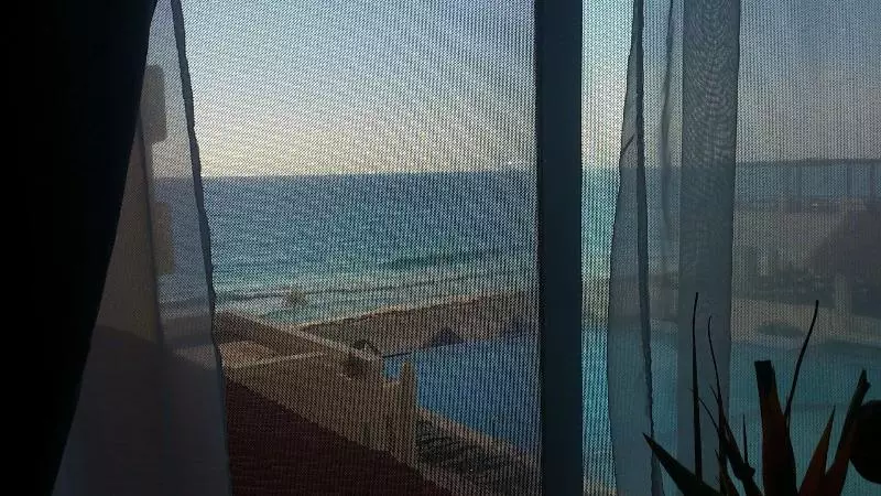 Cancun Plaza   Best Beach