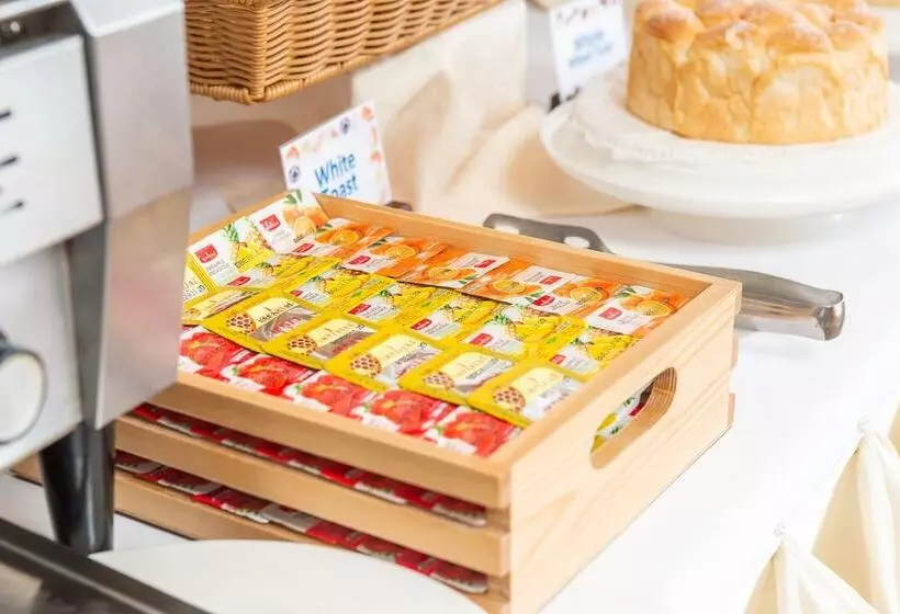 Chaba Cabana Beach Resort