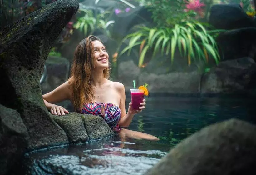 酒店 Arenal Kioro Suites & Spa