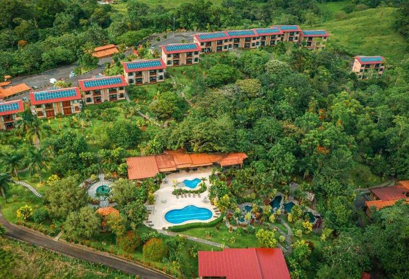 ホテル Arenal Kioro Suites & Spa