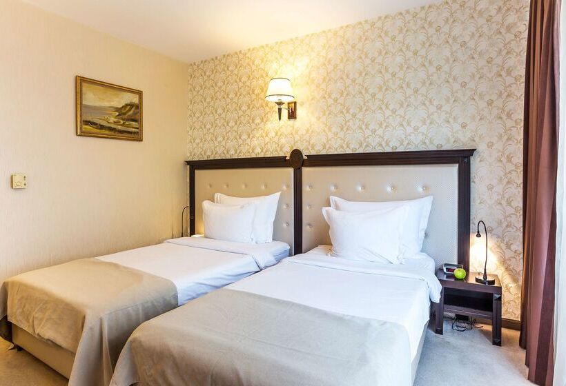 בית מלון כפרי Best Western Plus Lozenetz