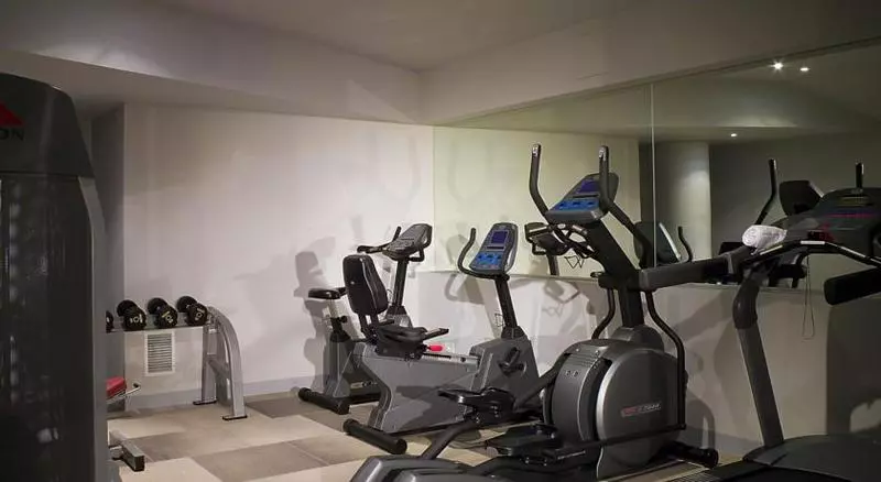 בית מלון כפרי Black