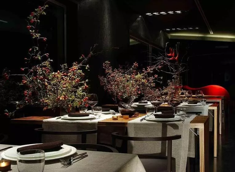 בית מלון כפרי Black