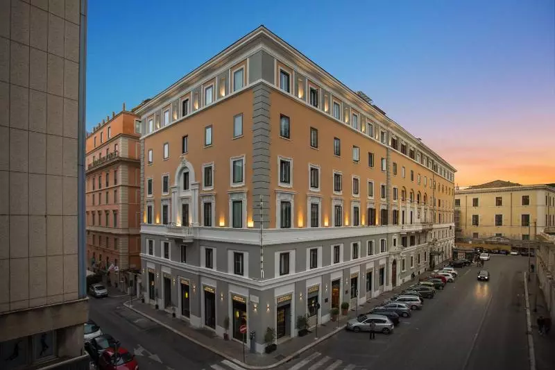 هتل Golden Tulip Rome Piram