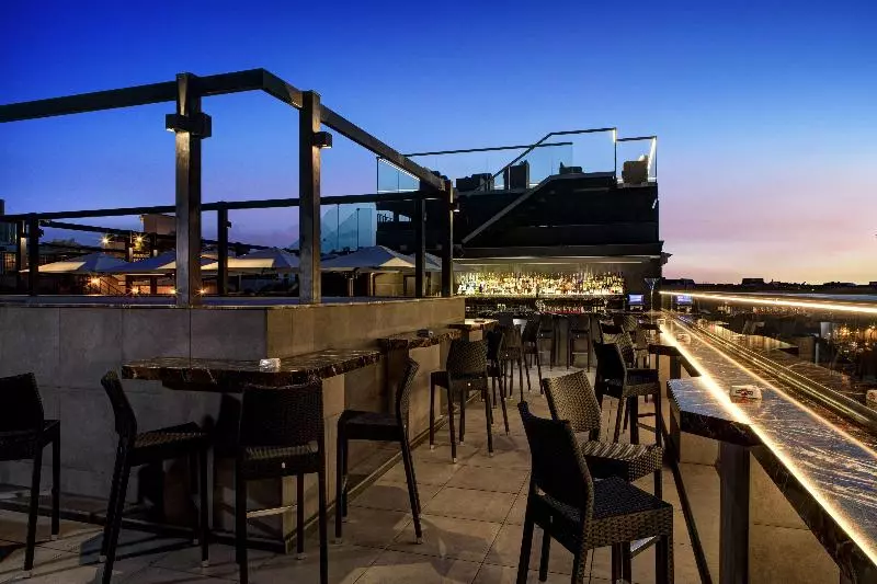 هتل Golden Tulip Rome Piram