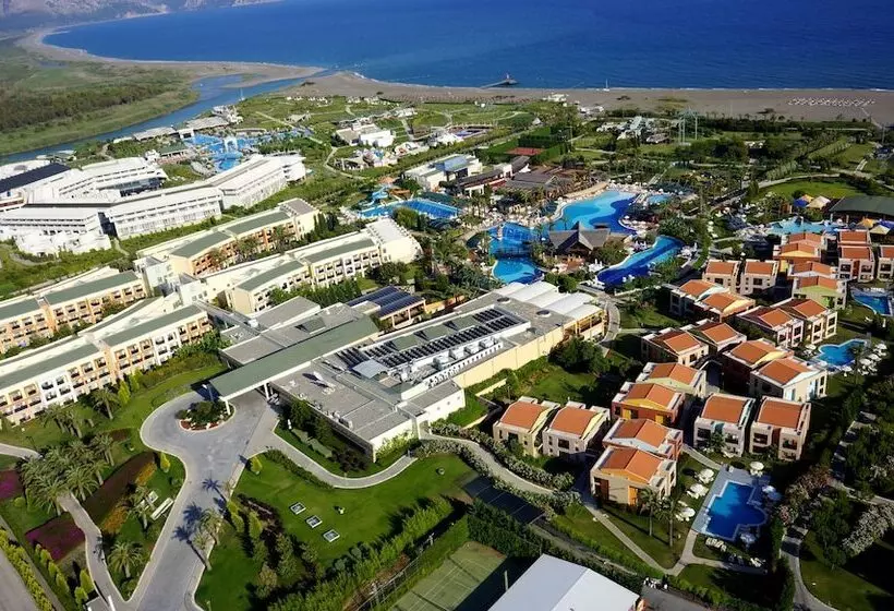 בית מלון כפרי Holiday Village Turkiye