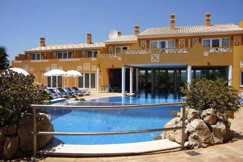 ホテル Montinho De Ouro