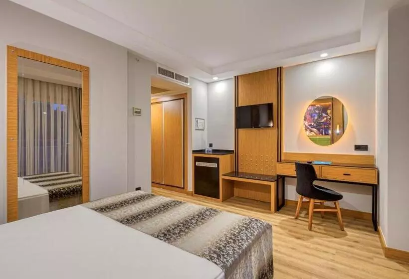 Sealife Buket Resort & Beach Hotel - Ultra All Inclusive