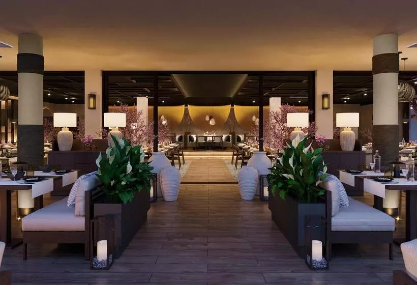 منتجع Ikos Porto Petro