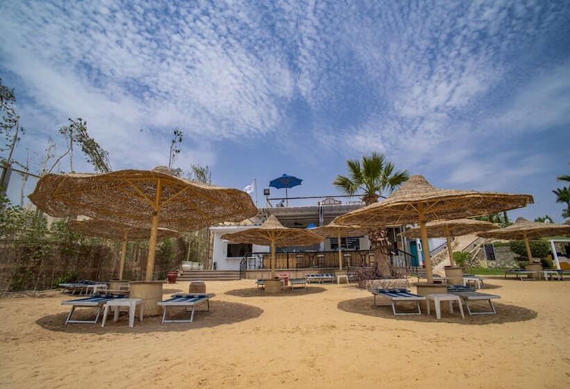 استراحتگاه Sierra Sharm El Sheikh