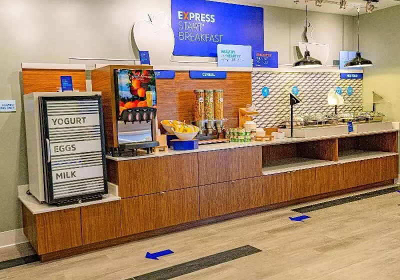 Hotelli Holiday Inn Express & Suites Dayton East   Beavercreek, An Ihg