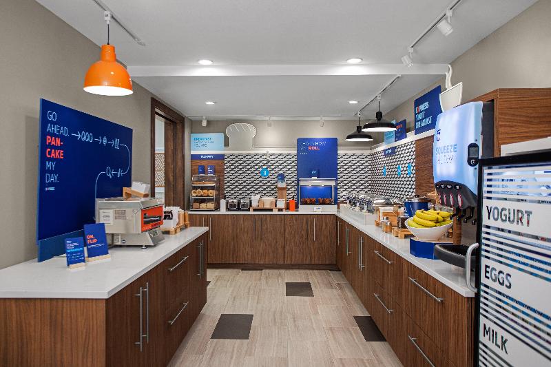 酒店 Holiday Inn Express & Suites Woodside Laguardia Airport