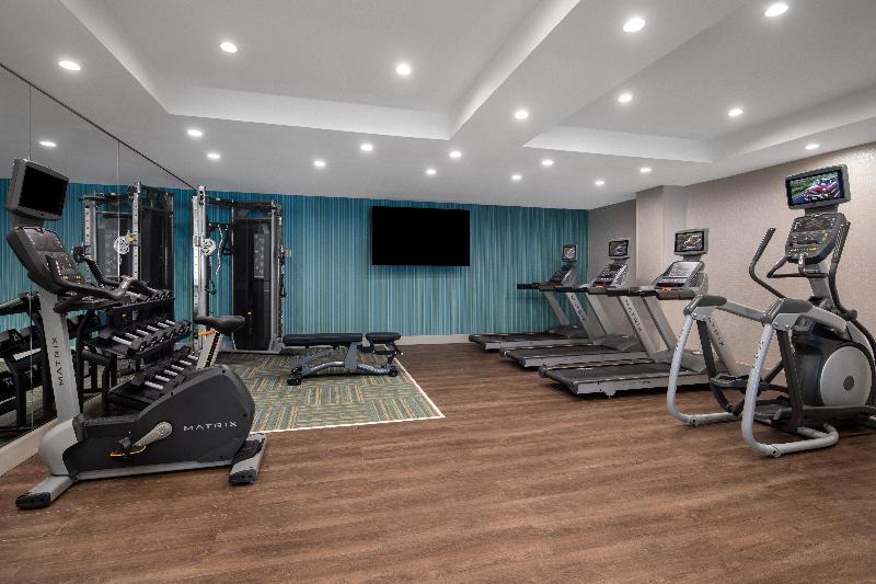 酒店 Holiday Inn Express & Suites Woodside Laguardia Airport