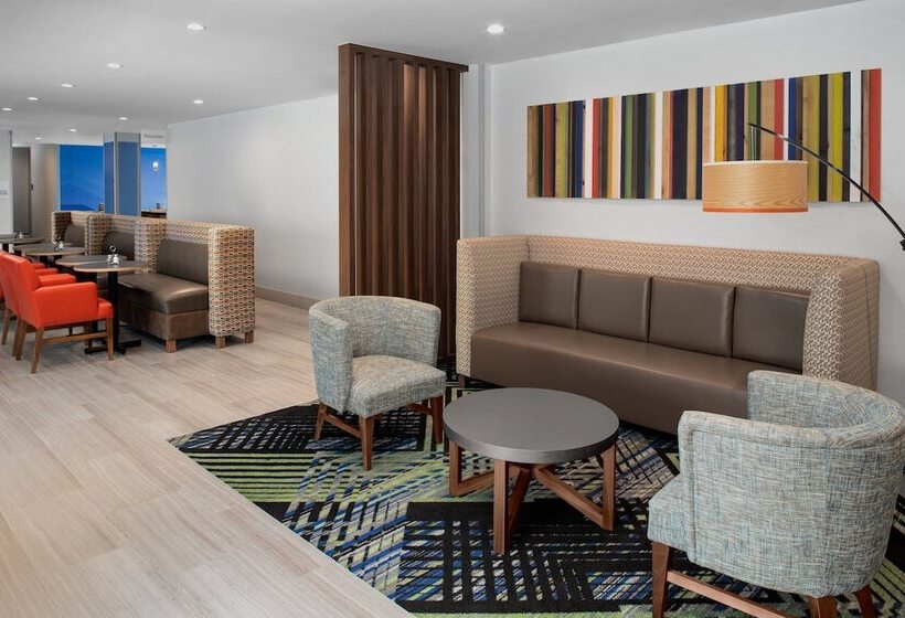 酒店 Holiday Inn Express & Suites Woodside Laguardia Airport