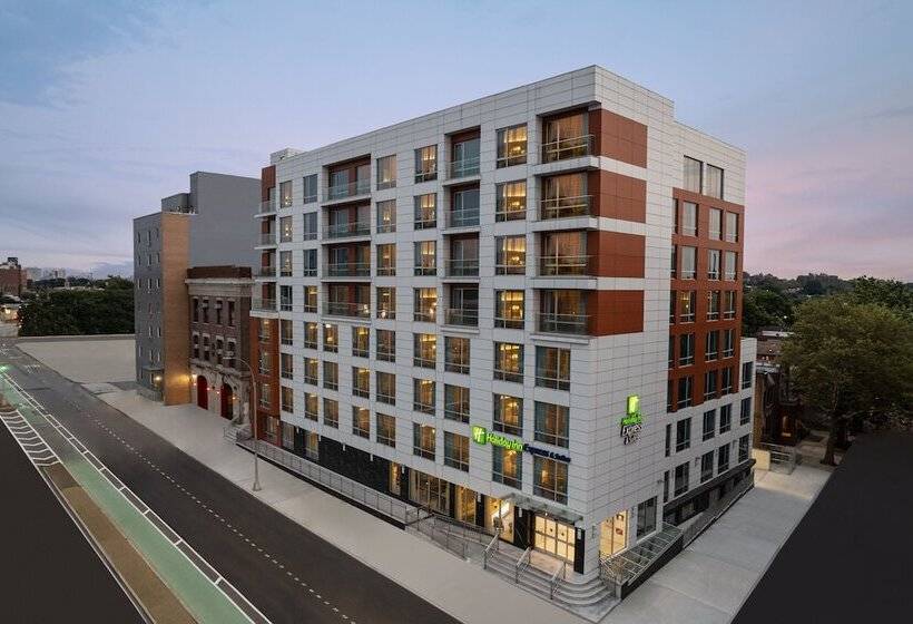 酒店 Holiday Inn Express & Suites Woodside Laguardia Airport