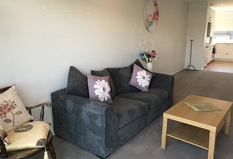 בית מלון כפרי Sam Family Home