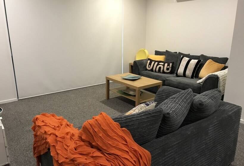 בית מלון כפרי Sam Family Home