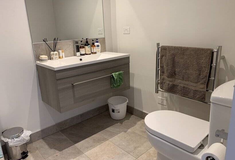 בית מלון כפרי Sam Family Home