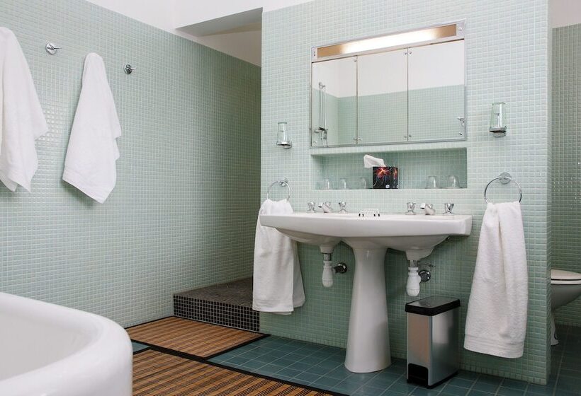 هتل Villa Ayrault