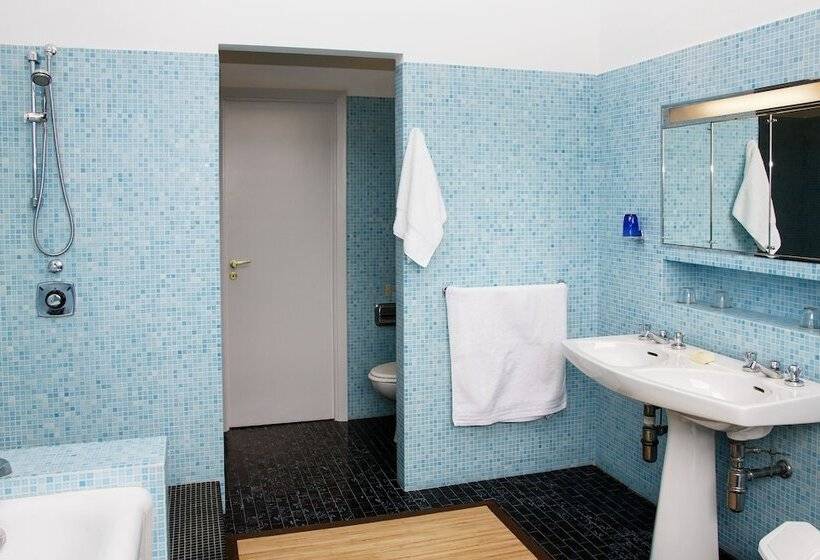 هتل Villa Ayrault