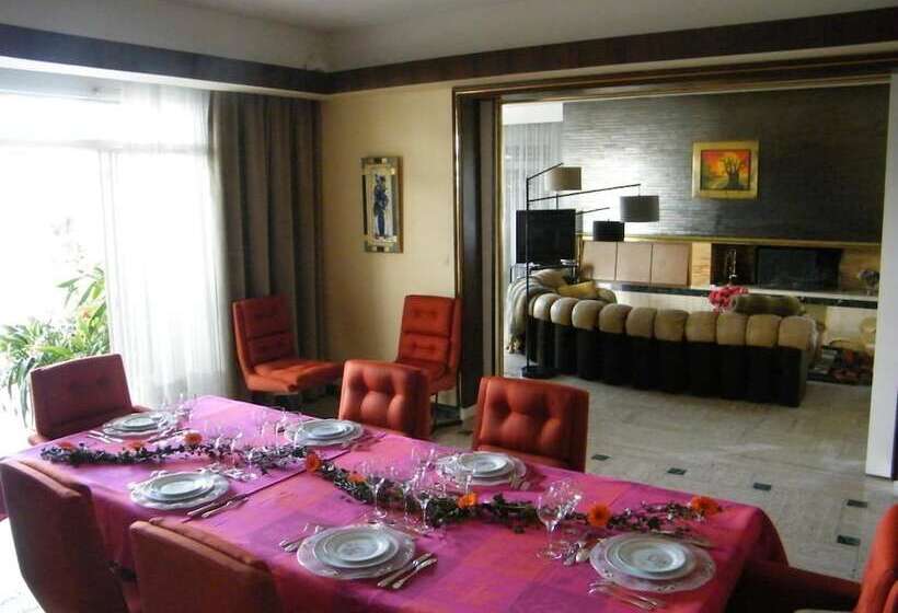 هتل Villa Ayrault