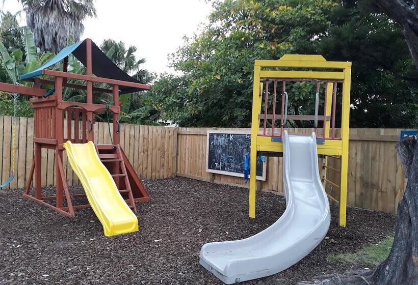 בית מלון כפרי Whatuwhiwhi Top 10 Holiday Park