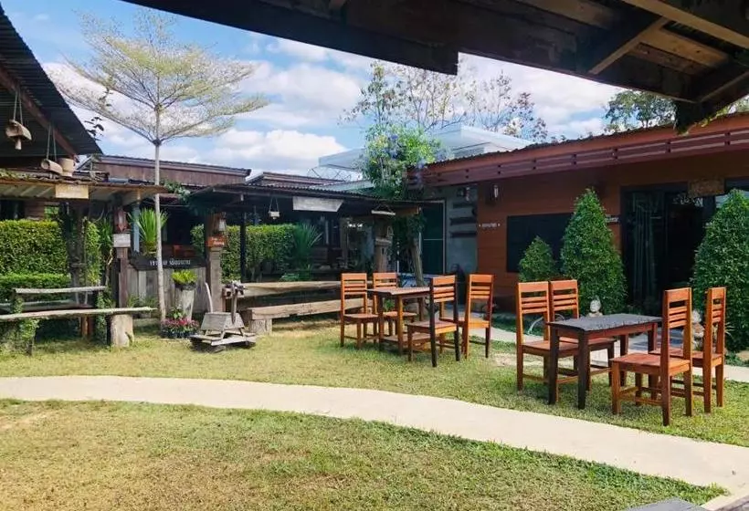 ホテル Jj At Chiangkhan