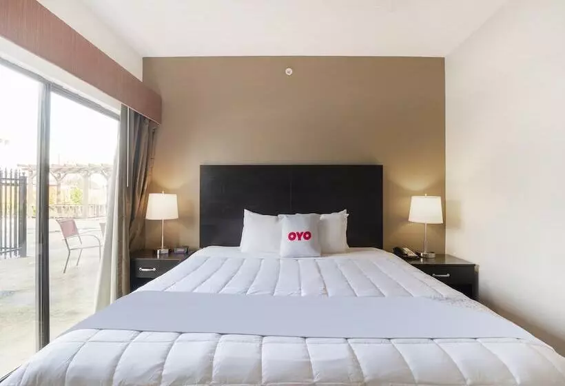 Отель Baymont By Wyndham Houston North