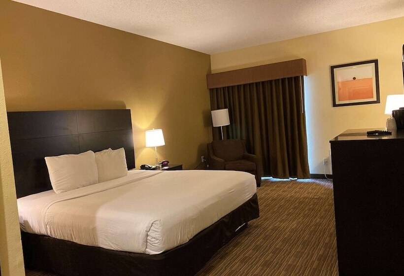 هتل Baymont By Wyndham Houston North