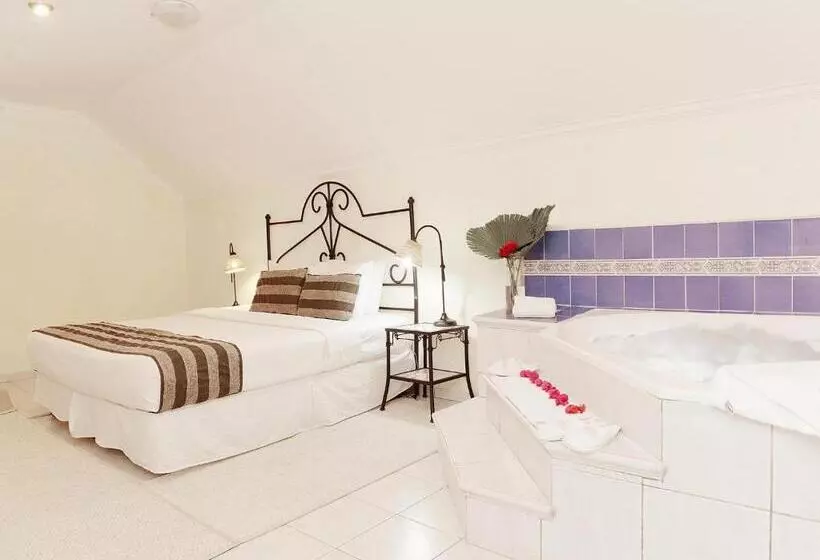 Buganvillas Hotel Suites