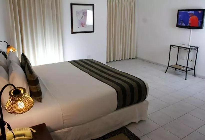 Buganvillas Hotel Suites