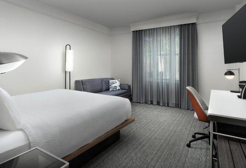 בית מלון כפרי Courtyard By Marriott Savannah Downtown   Historic District