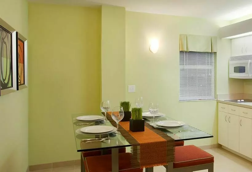 호텔 Daytona Surfside Inn