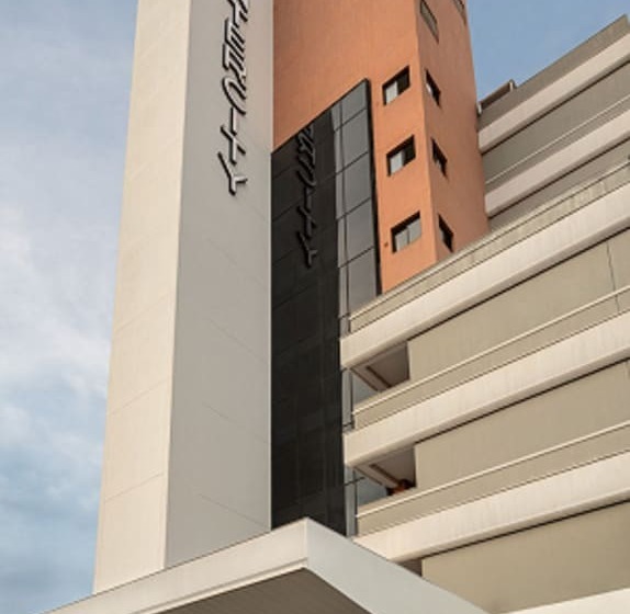 هتل Intercity Cuiaba