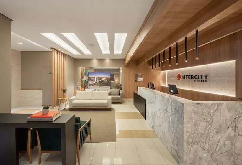 Отель Intercity Cuiaba