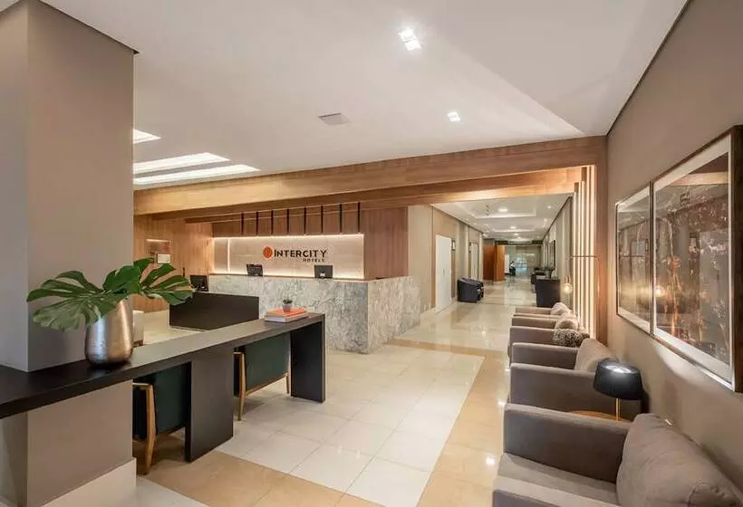 Отель Intercity Cuiaba