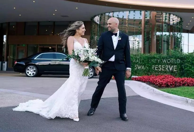 هتل Walt Disney World Swan