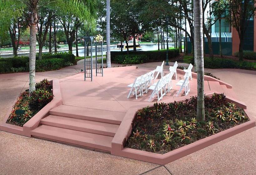 فندق Walt Disney World Swan