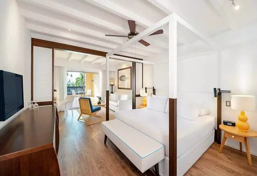 Курорт Ocean Blue & Sand - All Inclusive