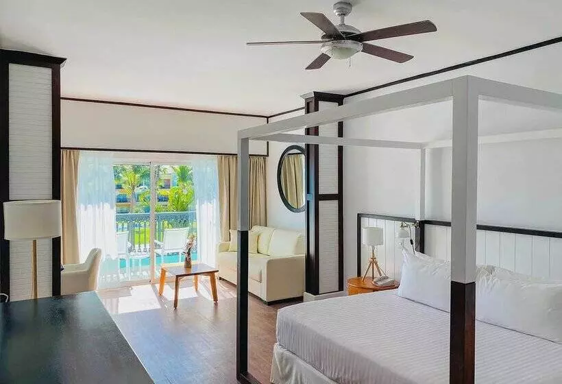 Курорт Ocean Blue & Sand - All Inclusive