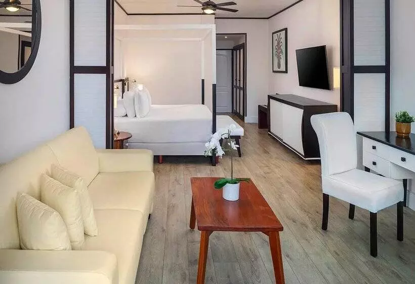 Курорт Ocean Blue & Sand - All Inclusive