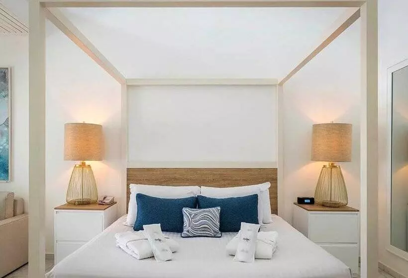 Курорт Ocean Blue & Sand - All Inclusive