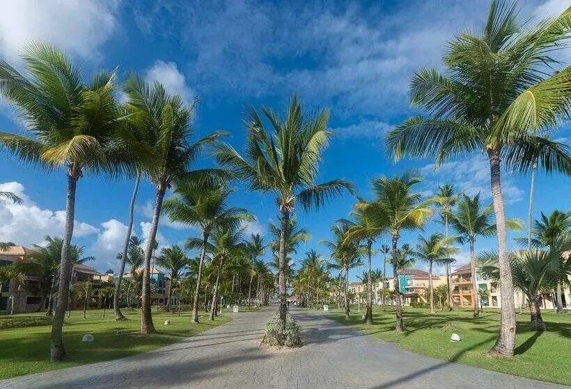 Курорт Ocean Blue & Sand - All Inclusive