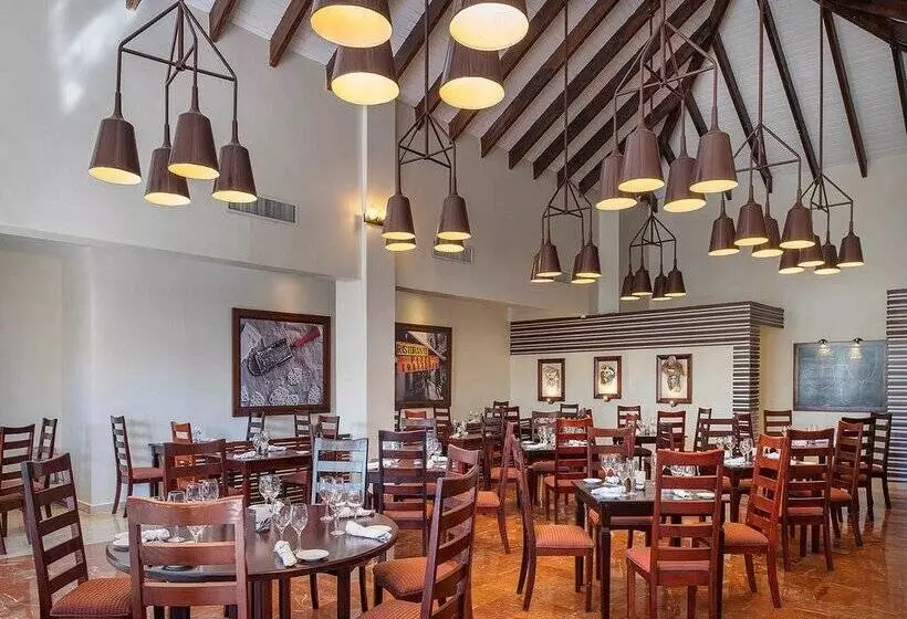 Курорт Ocean Blue & Sand - All Inclusive