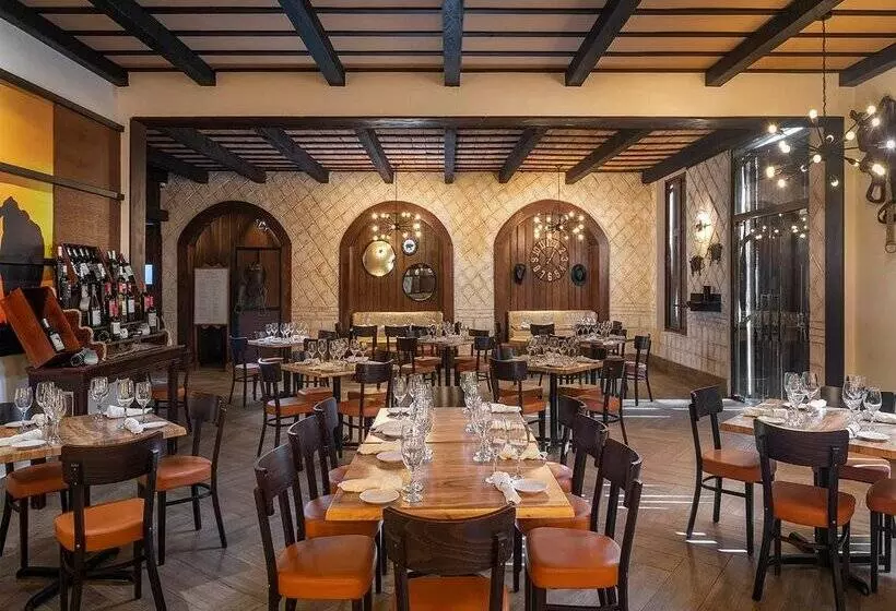 Курорт Ocean Blue & Sand - All Inclusive