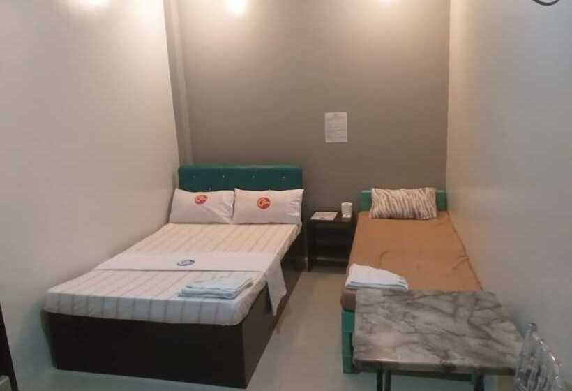 Hotell Grand Robertos Inn