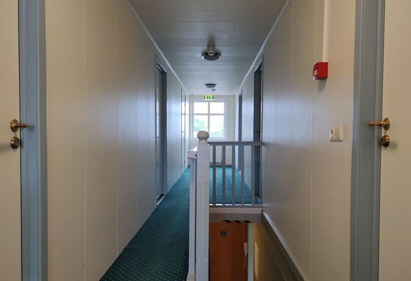 هتل 550 Guesthouse