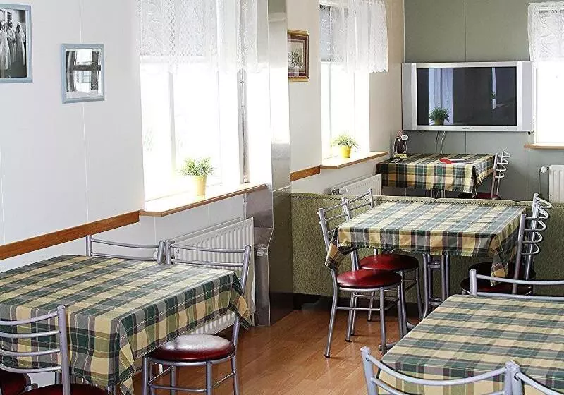 هتل 550 Guesthouse